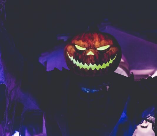 i was 13 lighted Jack-o'-Lantern